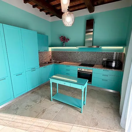 Spacious In With Shared Pool Casa vacanze