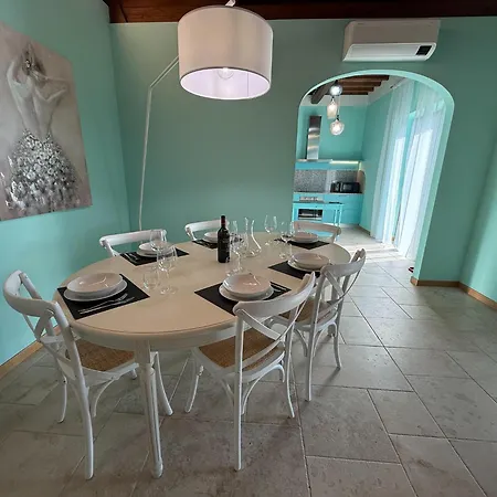 Casa vacanze Spacious In With Shared Pool Poppi