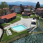 펜션 Spacious In With Shared Pool 포피