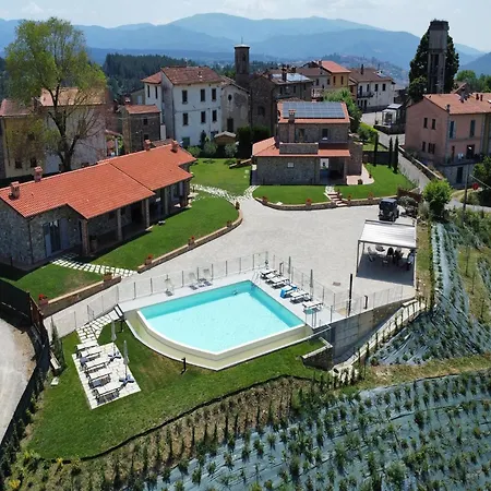 Hébergement de vacances Spacious In With Shared Pool Poppi
